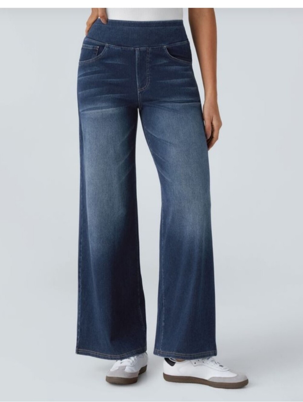 Wide Leg Pull-On Jeans in Dark Blue
